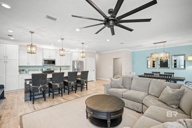 6630 CARLINGA DRIVE, Pensacola, FL 32507