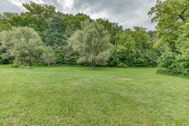 460 & 346 Austin Powder Road, Blountville, TN 37617