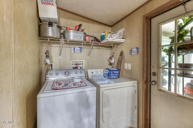 460 & 346 Austin Powder Road, Blountville, TN 37617