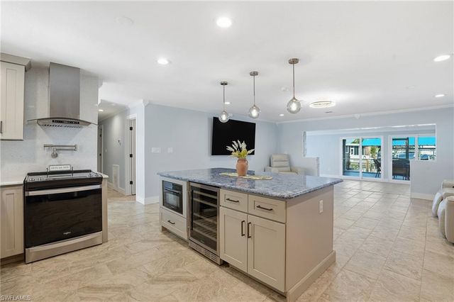 17741 Rebecca AVE, Fort Myers Beach, FL 33931