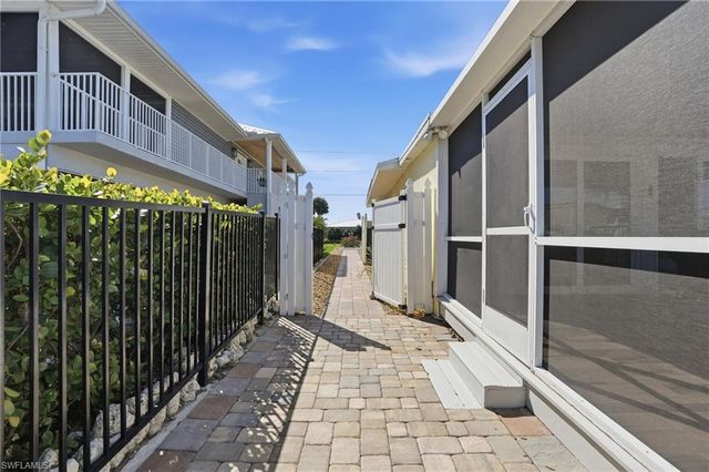 17741 Rebecca AVE, Fort Myers Beach, FL 33931