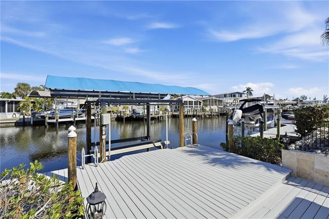 17741 Rebecca AVE, Fort Myers Beach, FL 33931