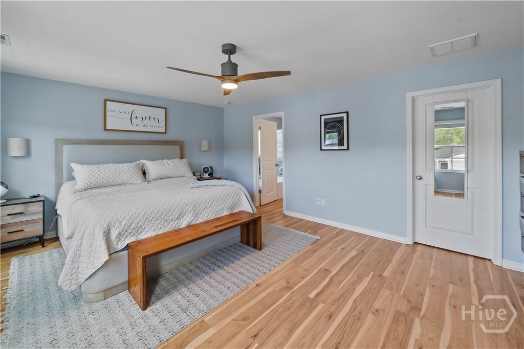 Image 22 of property listing at 337 Excel Drive, Richmond Hill, GA 31324