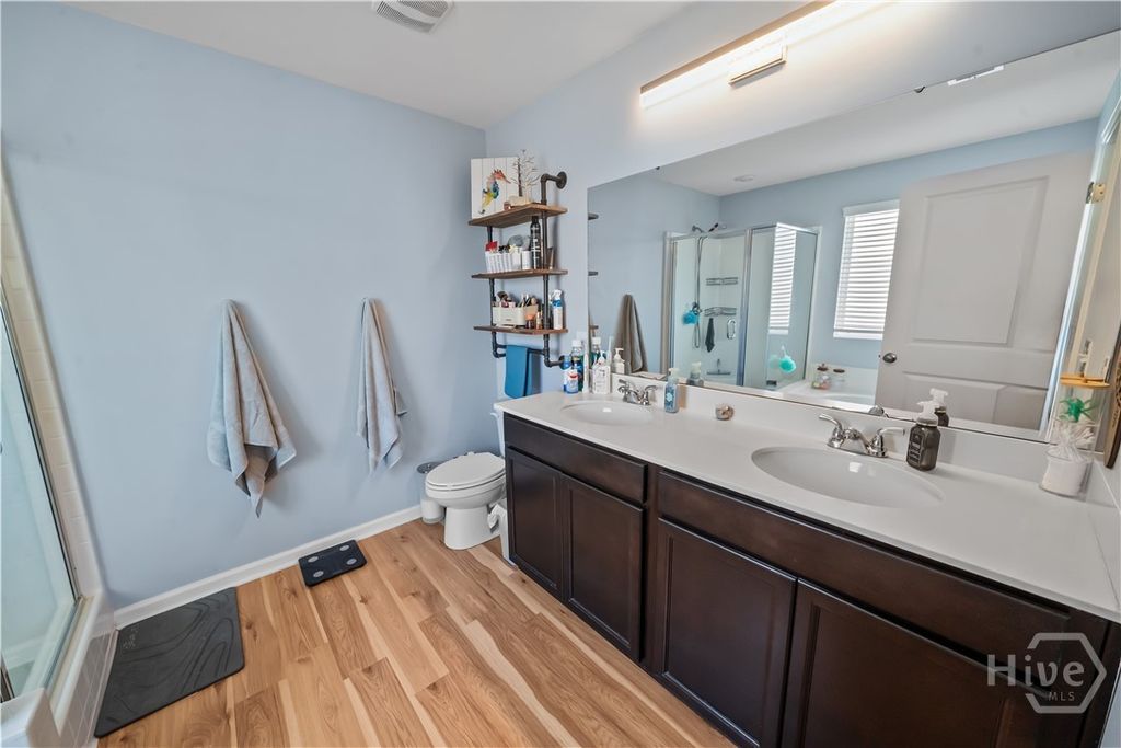 Image 25 of property listing at 337 Excel Drive, Richmond Hill, GA 31324