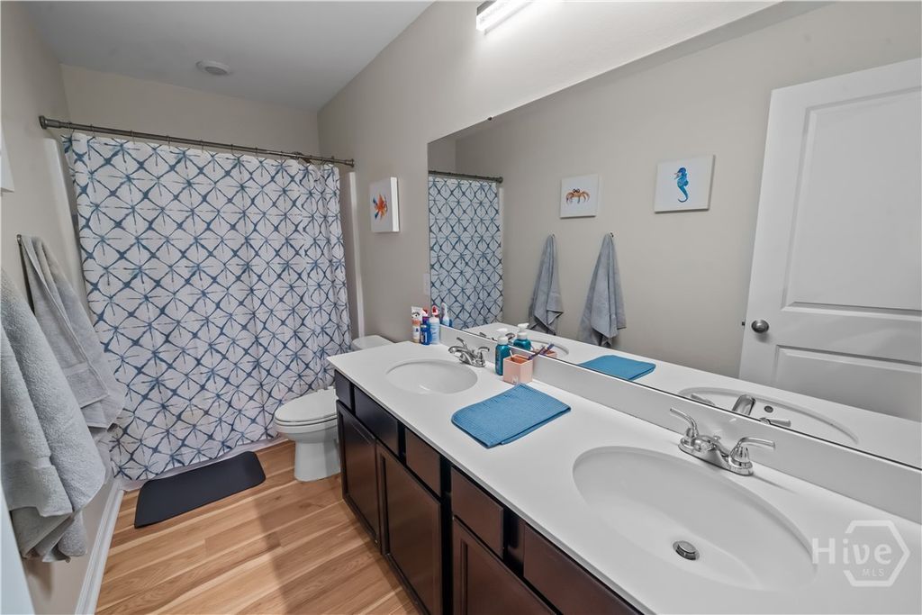 Image 30 of property listing at 337 Excel Drive, Richmond Hill, GA 31324