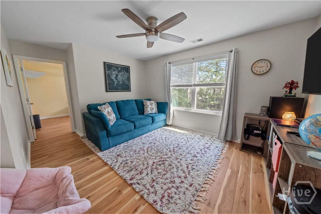 Image 33 of property listing at 337 Excel Drive, Richmond Hill, GA 31324