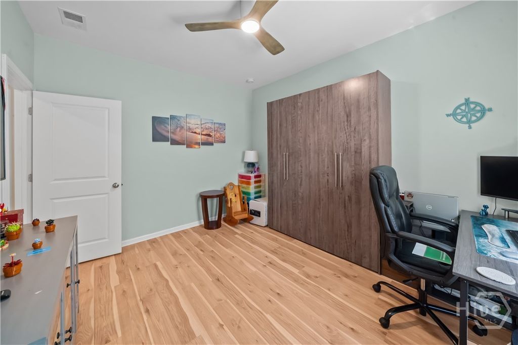 Image 37 of property listing at 337 Excel Drive, Richmond Hill, GA 31324