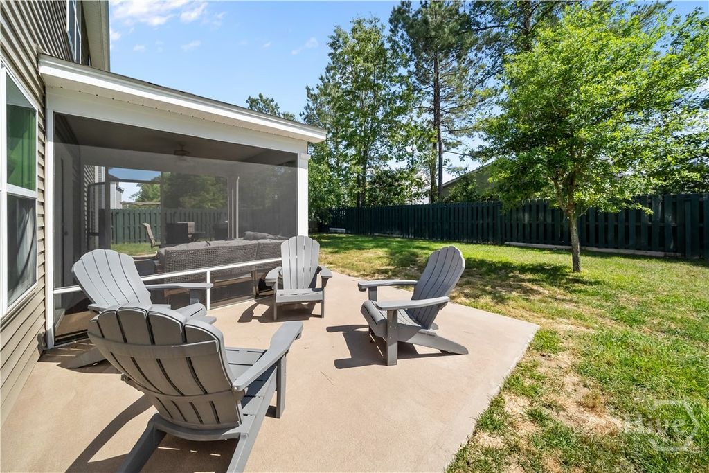 Image 41 of property listing at 337 Excel Drive, Richmond Hill, GA 31324