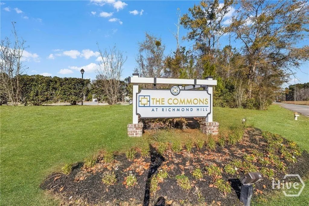 Image 43 of property listing at 337 Excel Drive, Richmond Hill, GA 31324