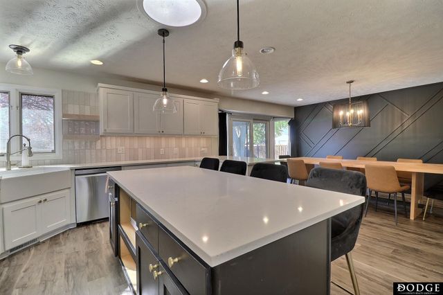 2225 Teakwood Drive, Fremont, NE 68025