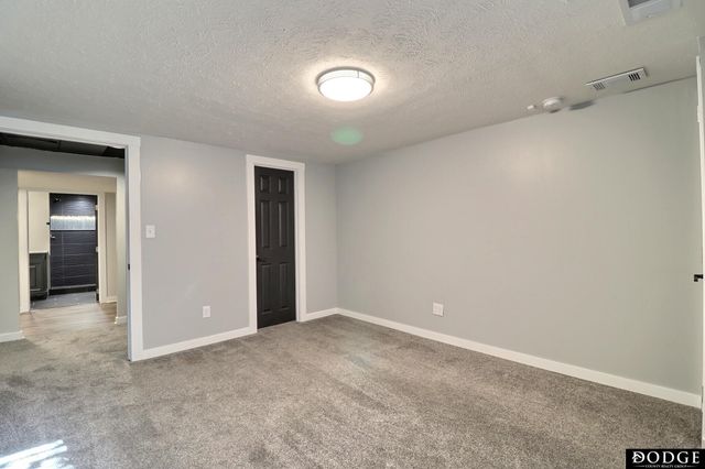 2225 Teakwood Drive, Fremont, NE 68025