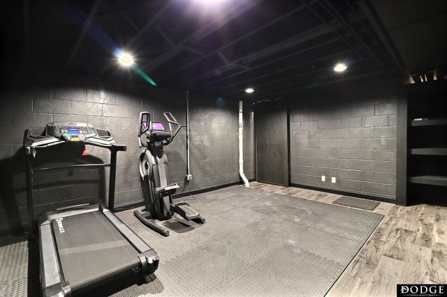 2225 Teakwood Drive, Fremont, NE 68025