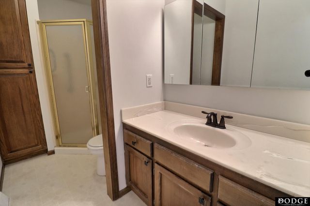 2225 Teakwood Drive, Fremont, NE 68025