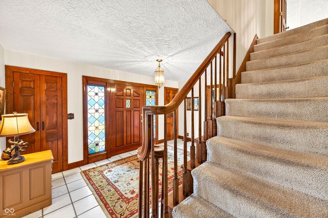 995 E Skyline Drive, Brownstown, IN 47220