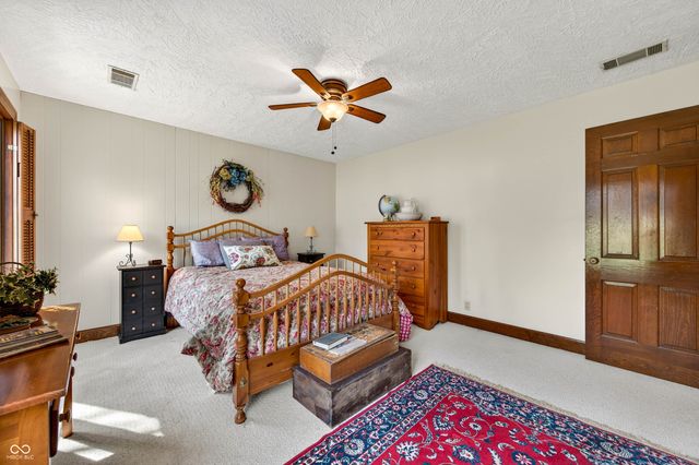 995 E Skyline Drive, Brownstown, IN 47220