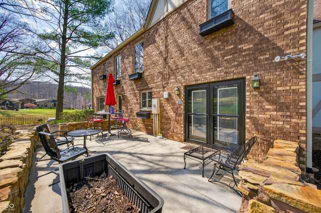 995 E Skyline Drive, Brownstown, IN 47220