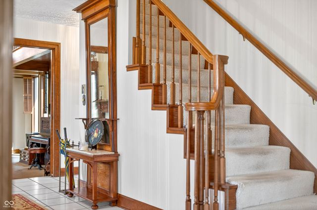 995 E Skyline Drive, Brownstown, IN 47220