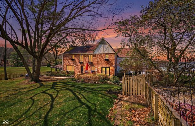 995 E Skyline Drive, Brownstown, IN 47220