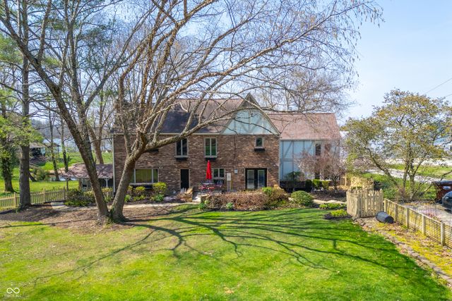 995 E Skyline Drive, Brownstown, IN 47220