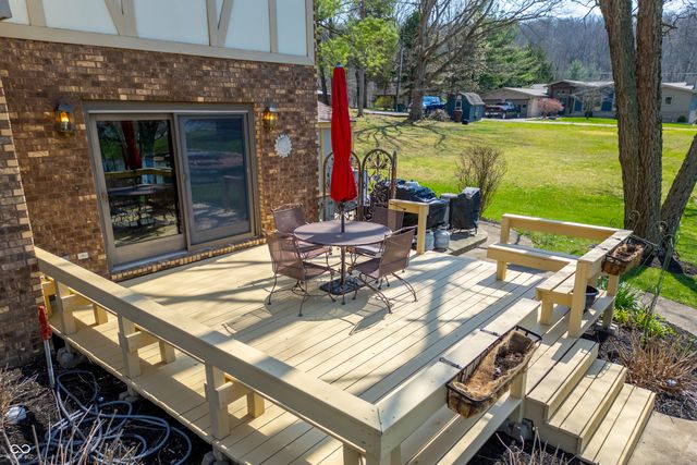 995 E Skyline Drive, Brownstown, IN 47220