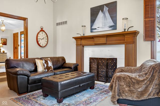995 E Skyline Drive, Brownstown, IN 47220