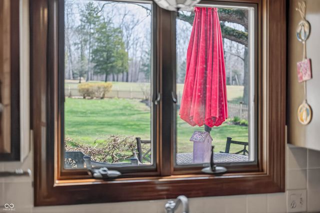 995 E Skyline Drive, Brownstown, IN 47220