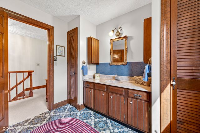 995 E Skyline Drive, Brownstown, IN 47220