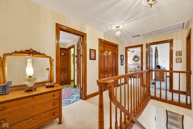 995 E Skyline Drive, Brownstown, IN 47220
