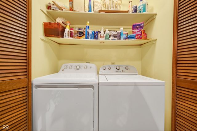 995 E Skyline Drive, Brownstown, IN 47220