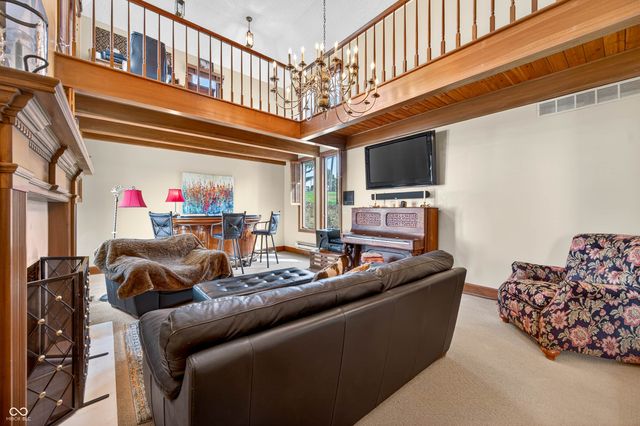 995 E Skyline Drive, Brownstown, IN 47220