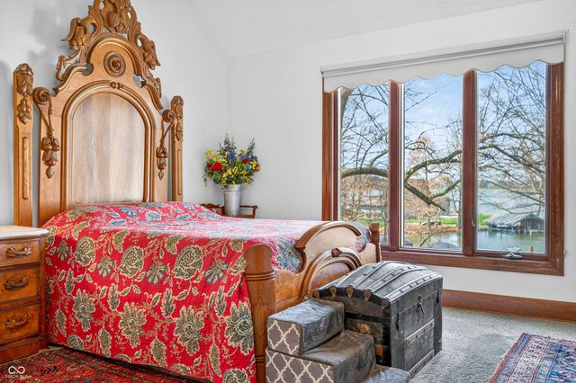 995 E Skyline Drive, Brownstown, IN 47220