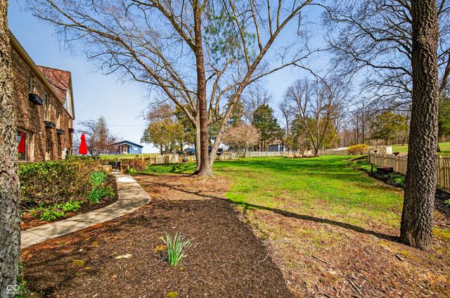 995 E Skyline Drive, Brownstown, IN 47220