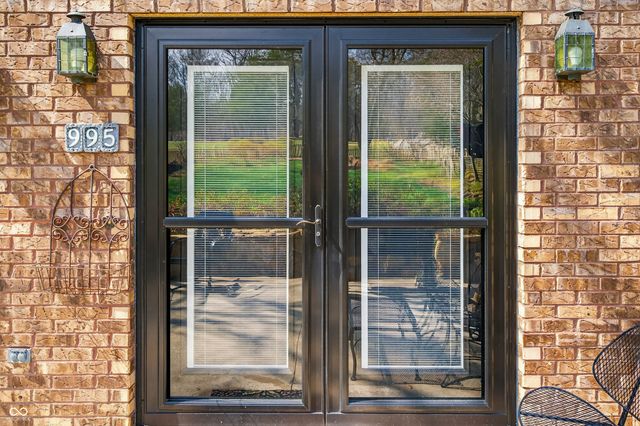 995 E Skyline Drive, Brownstown, IN 47220