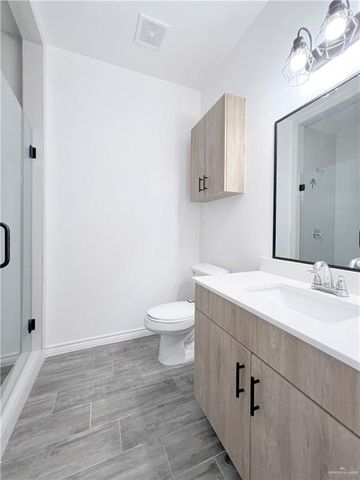 3610 Veterans Boulevard 23, Edinburg, TX 78542