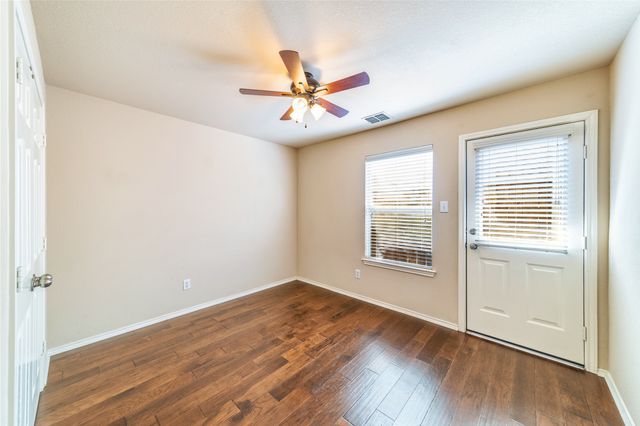 7416 Coronado Avenue 18, Dallas, TX 75214
