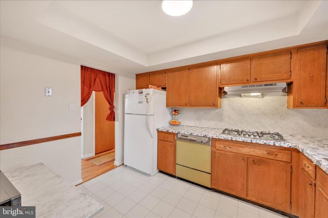 1137 NISSLEY RD, Lancaster, PA 17601