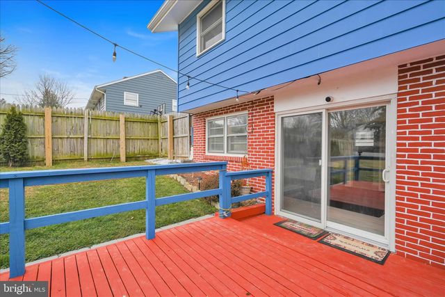 1137 NISSLEY RD, Lancaster, PA 17601