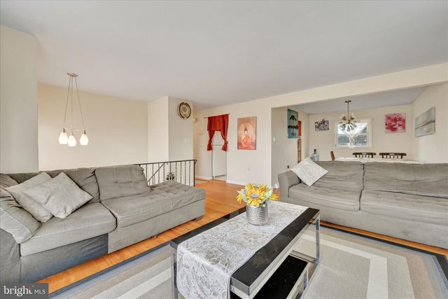 1137 NISSLEY RD, Lancaster, PA 17601