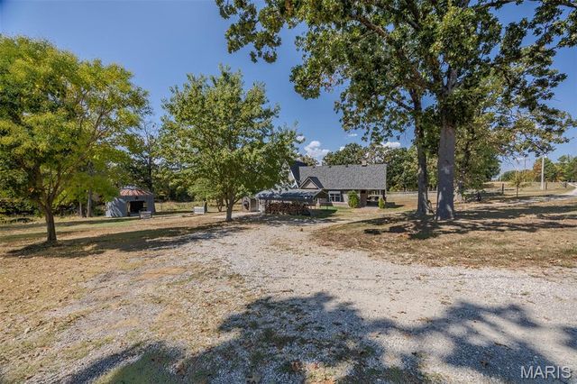 29385 Highway AA, Lebanon, MO 65536
