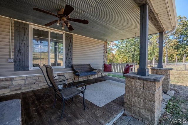 29385 Highway AA, Lebanon, MO 65536