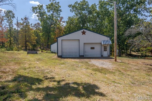 29385 Highway AA, Lebanon, MO 65536