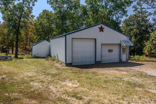 29385 Highway AA, Lebanon, MO 65536