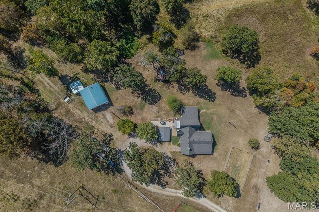 29385 Highway AA, Lebanon, MO 65536