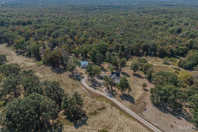 29385 Highway AA, Lebanon, MO 65536