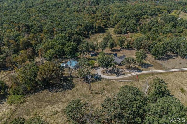 29385 Highway AA, Lebanon, MO 65536