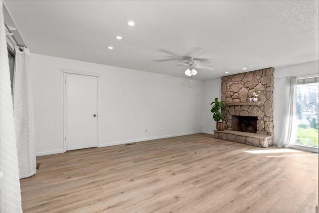 3913 Hillsboro Ct, Modesto, CA 95356