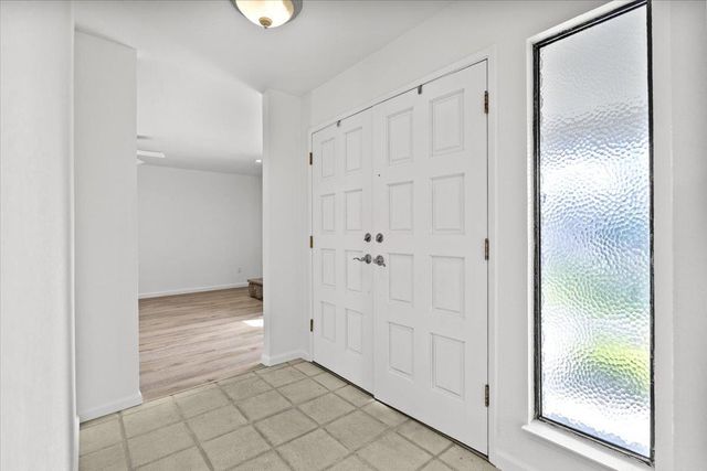 3913 Hillsboro Ct, Modesto, CA 95356