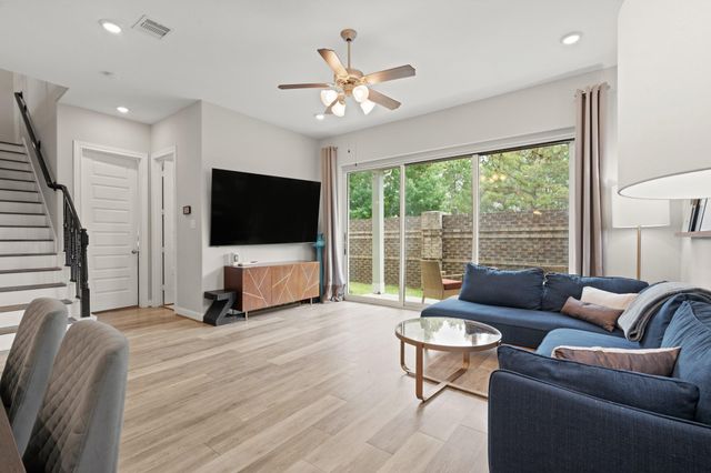 10407 Tranquil Cove Drive, Houston, TX 77043