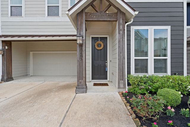 10407 Tranquil Cove Drive, Houston, TX 77043