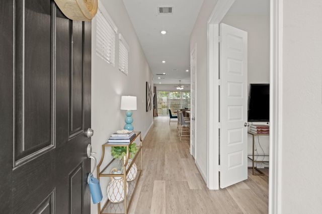 10407 Tranquil Cove Drive, Houston, TX 77043